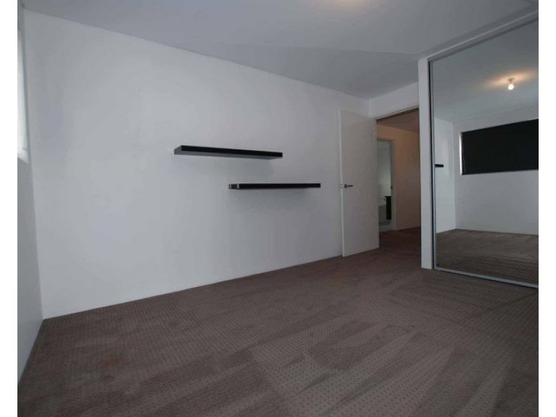 21 Fairlie Road, Canning Vale WA 6155