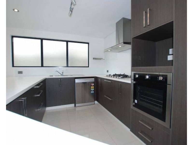 21 Fairlie Road, Canning Vale WA 6155