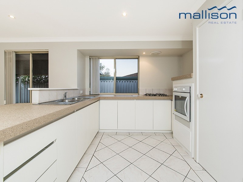 17 Barraberry Retreat, Canning Vale WA 6155