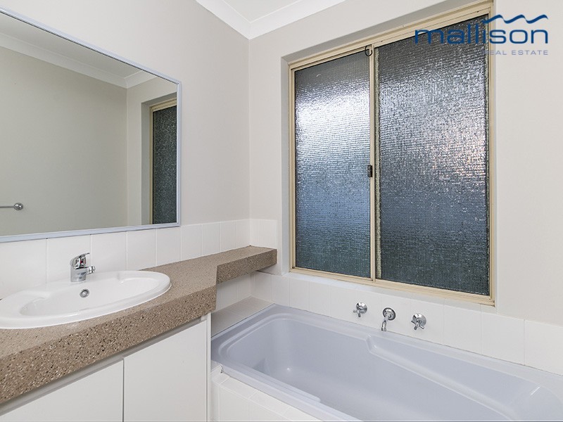 17 Barraberry Retreat, Canning Vale WA 6155