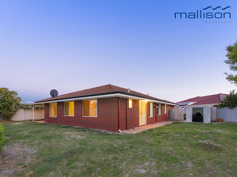 17 Barraberry Retreat, Canning Vale WA 6155