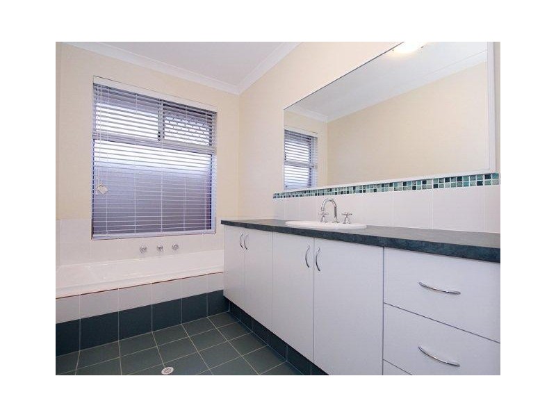 20 Randazzo Way, Yangebup WA 6164