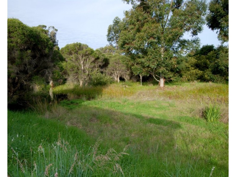 2/344 Warton Road, Southern River WA 6110