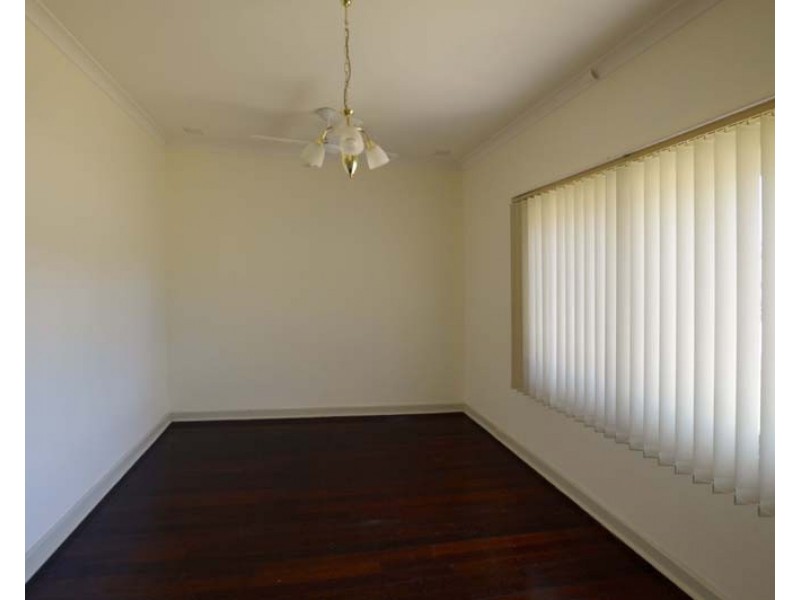 55 Winterfold Road, Hamilton Hill WA 6163