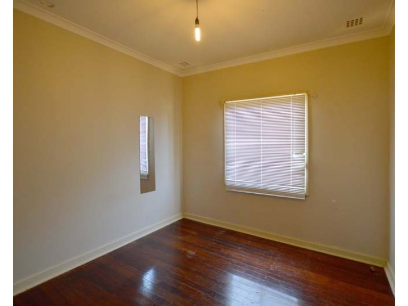 55 Winterfold Road, Hamilton Hill WA 6163