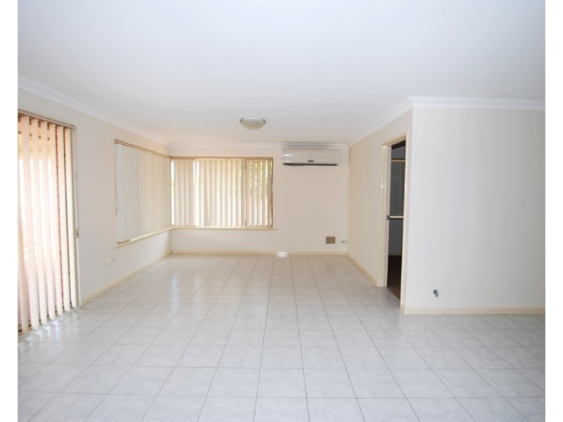 14a French Road, Melville WA 6156