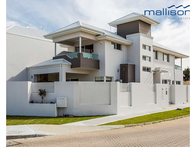 73 Clydesdale Street, Como WA 6152