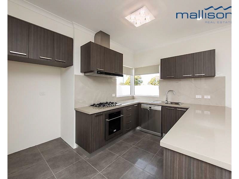 73 Clydesdale Street, Como WA 6152