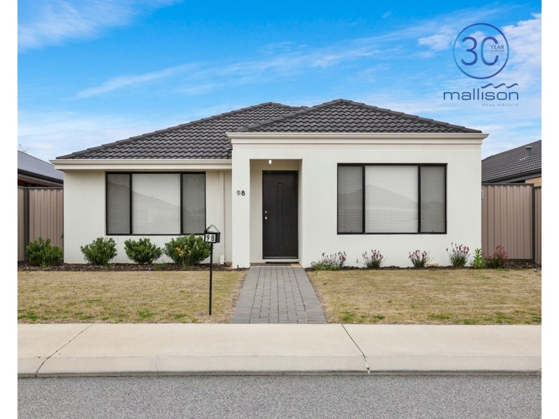 98 Riva Entrance, Piara Waters WA 6112