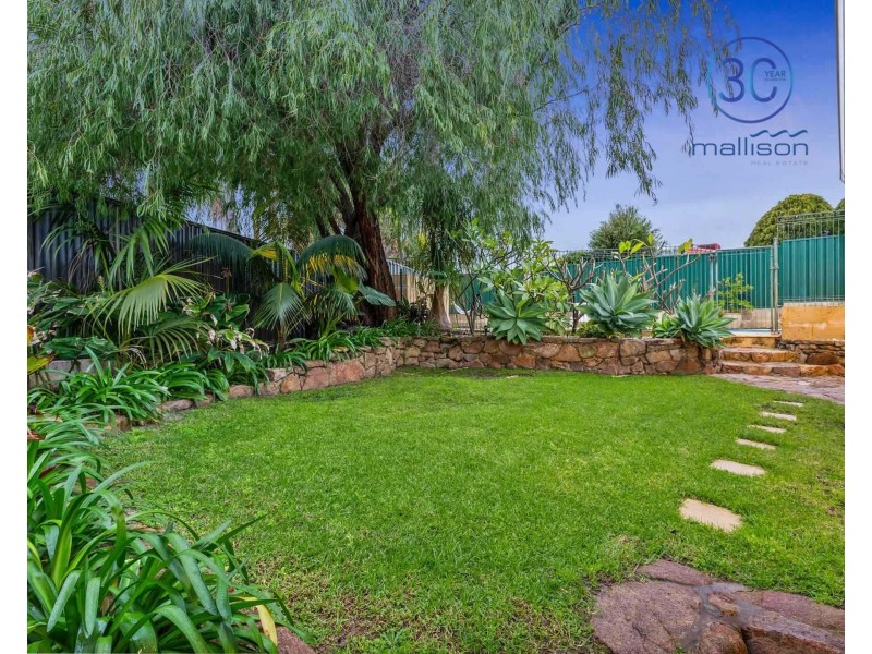 13 Stafford Court, Leeming WA 6149
