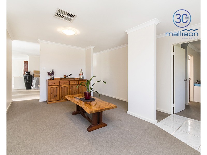 73 Gateway Boulevard, Canning Vale WA 6155