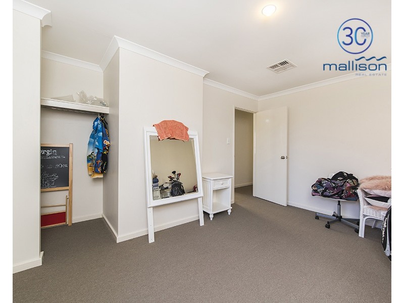 73 Gateway Boulevard, Canning Vale WA 6155