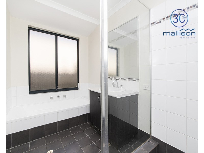 73 Gateway Boulevard, Canning Vale WA 6155