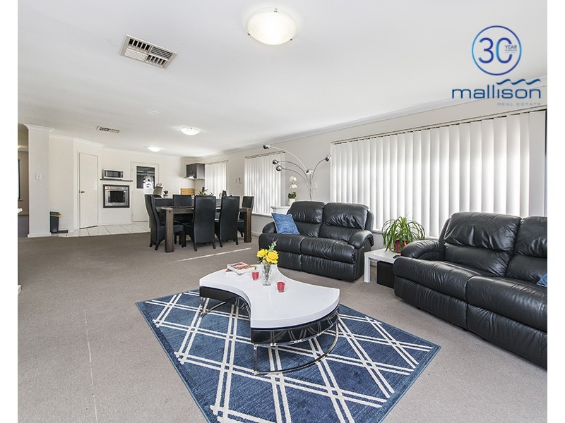 73 Gateway Boulevard, Canning Vale WA 6155