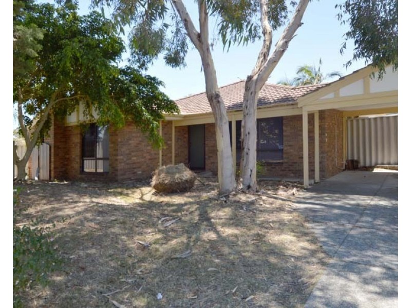 4 Bomaria Close, South Lake WA 6164