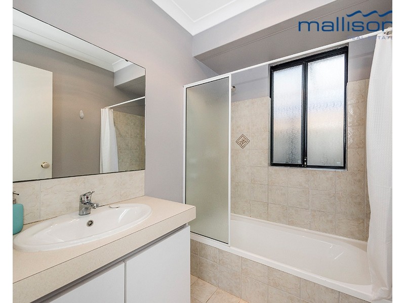 43 Flowerwood Way, Huntingdale WA 6110