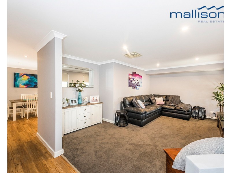 43 Flowerwood Way, Huntingdale WA 6110