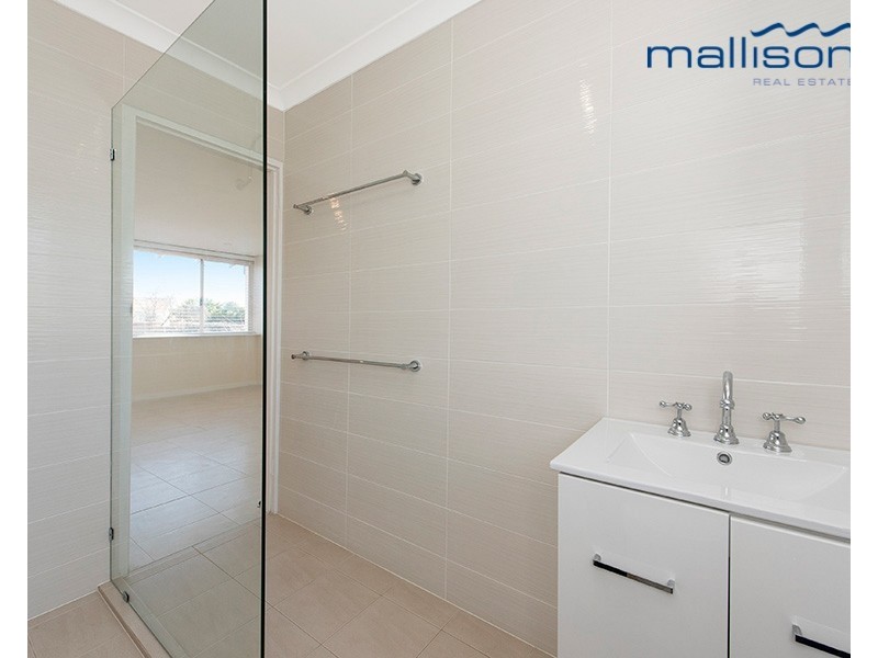 7/4-6 Gloucester Avenue, Shoalwater WA 6169