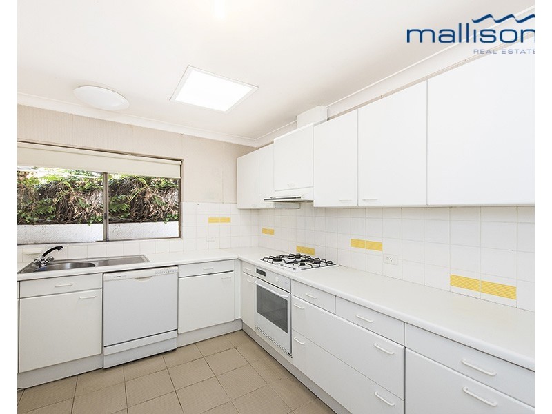 22 Rankin Way, Booragoon WA 6154