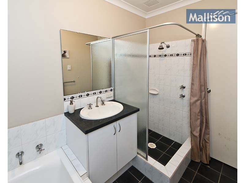 39 Milano Loop, Seville Grove WA 6112