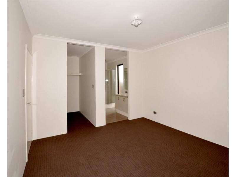 4 Dulcie Lane, Baldivis WA 6171