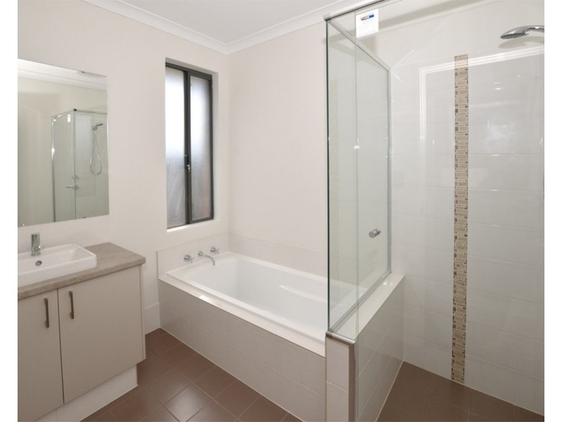 4 Dulcie Lane, Baldivis WA 6171