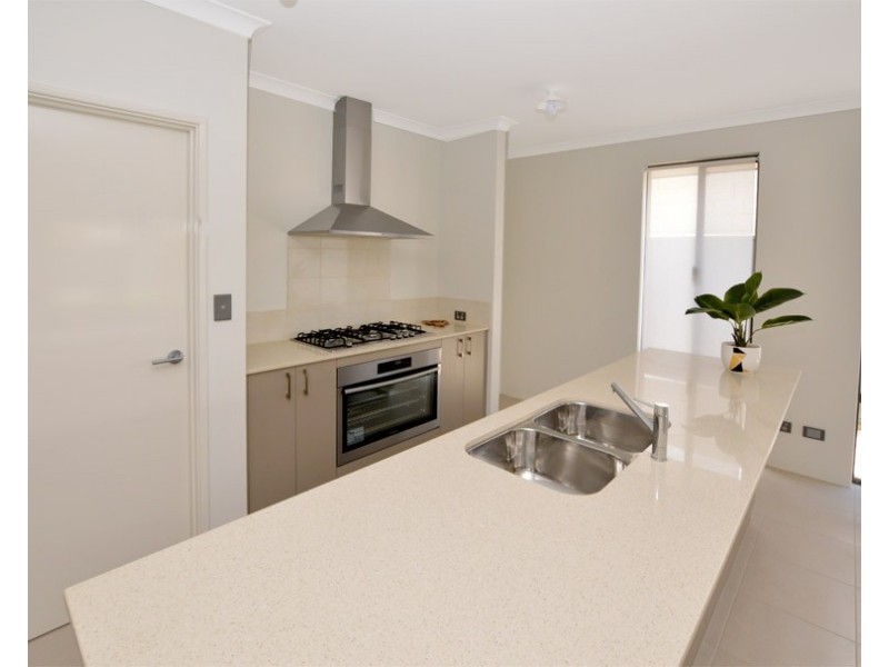 4 Dulcie Lane, Baldivis WA 6171