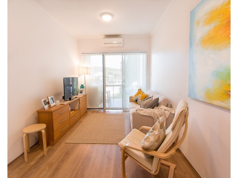 12/14 Davilak Avenue, Hamilton Hill WA 6163