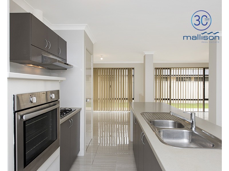40 Whiteman Crescent, Bertram WA 6167