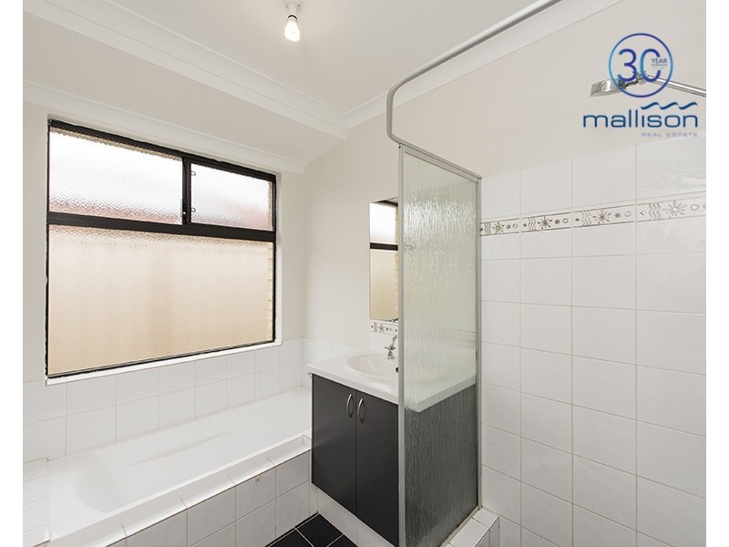 40 Whiteman Crescent, Bertram WA 6167