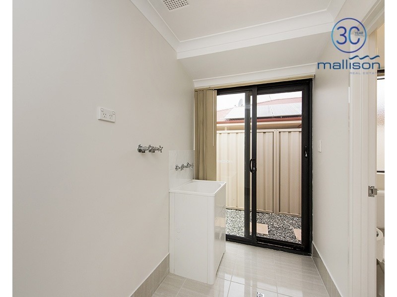40 Whiteman Crescent, Bertram WA 6167