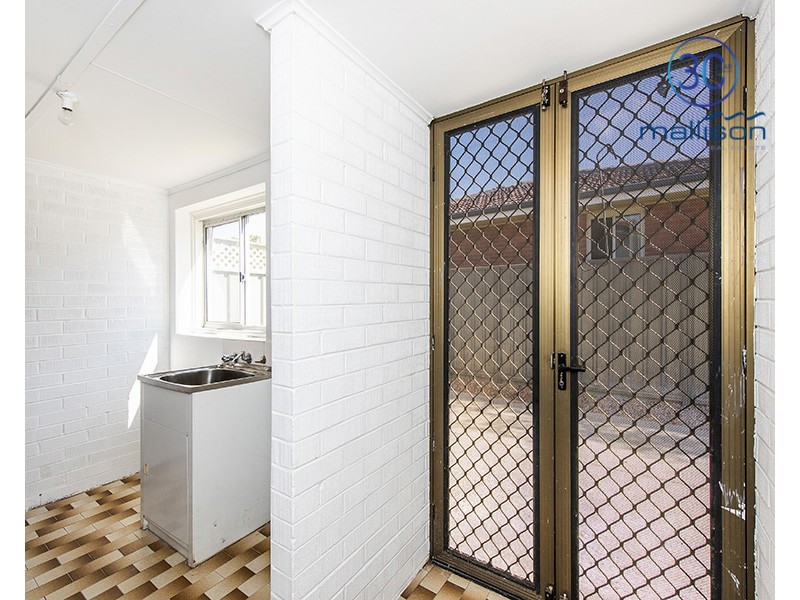 8 Escalus Street, Coolbellup WA 6163