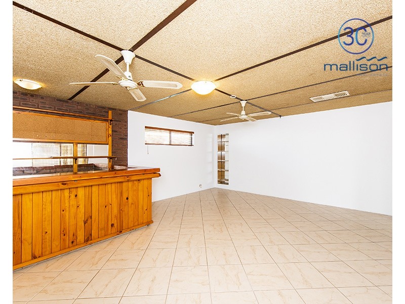 8 Escalus Street, Coolbellup WA 6163