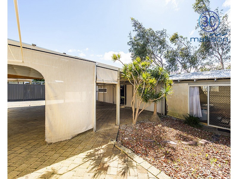 8 Escalus Street, Coolbellup WA 6163