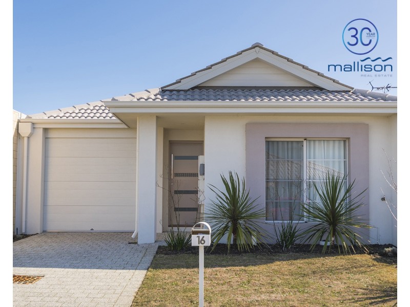 16 Carbeen View, Piara Waters WA 6112