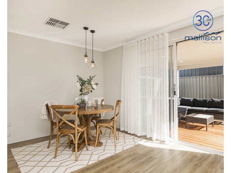 16 Carbeen View, Piara Waters WA 6112