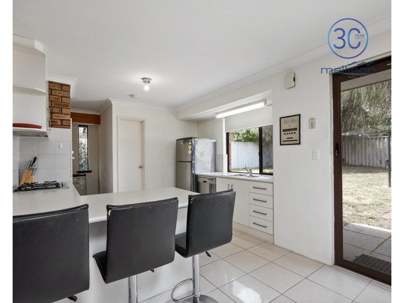 4 Bomaria Close, South Lake WA 6164
