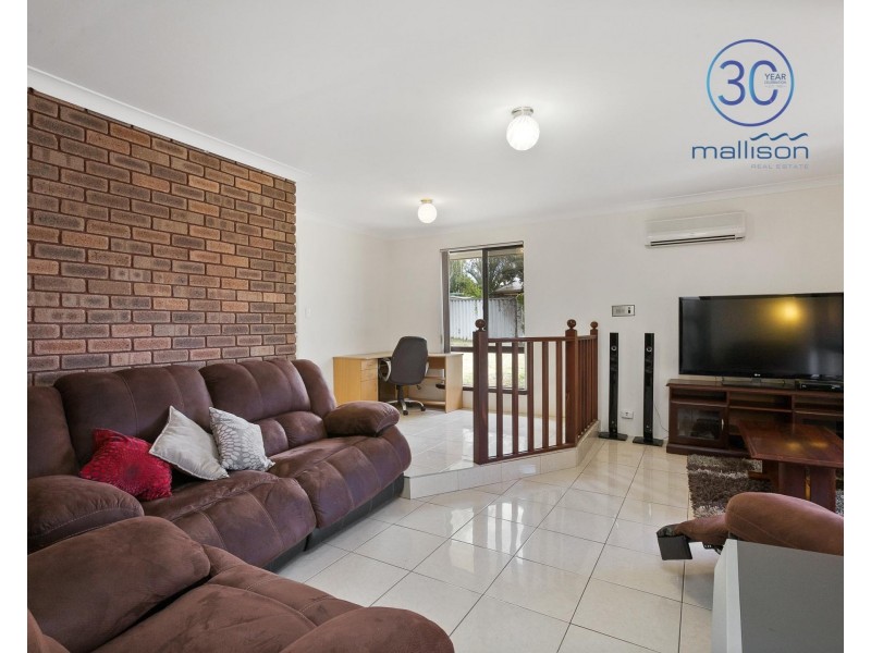 4 Bomaria Close, South Lake WA 6164