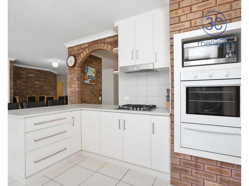 4 Bomaria Close, South Lake WA 6164