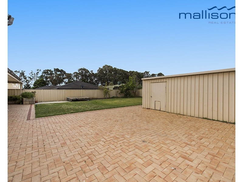 3 Bolton Avenue, Secret Harbour WA 6173