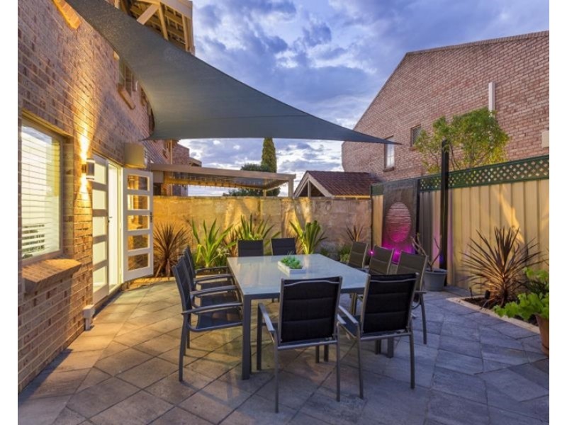 3/28 Eric Street, Como WA 6152