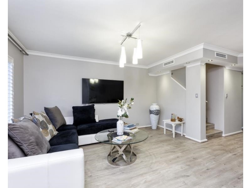 3/28 Eric Street, Como WA 6152