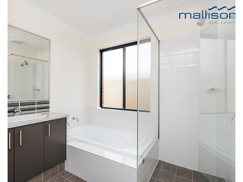 1 Brinkley Street, Cannington WA 6107