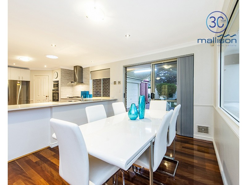 2 Earnshaw Loop, Leeming WA 6149