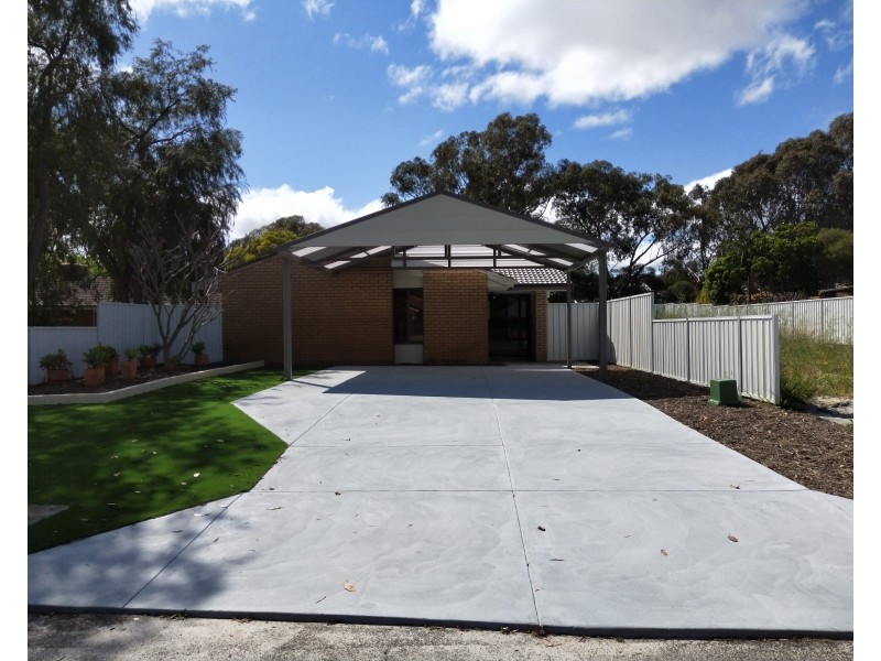 17 Krugger Place, Leeming WA 6149