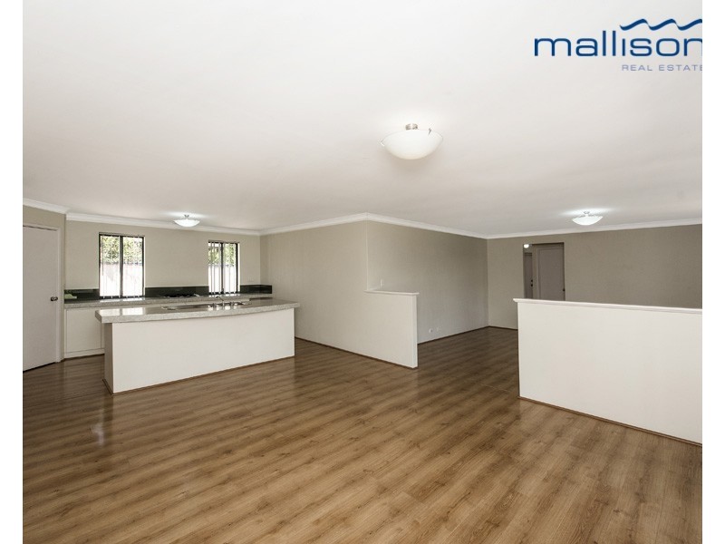 317 Wentworth Parade, Success WA 6164