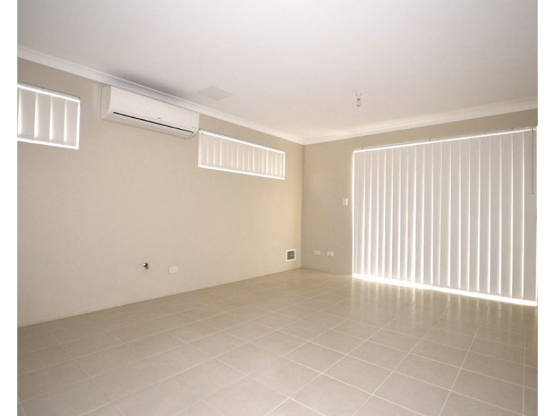 154 George Street, Queens Park WA 6107