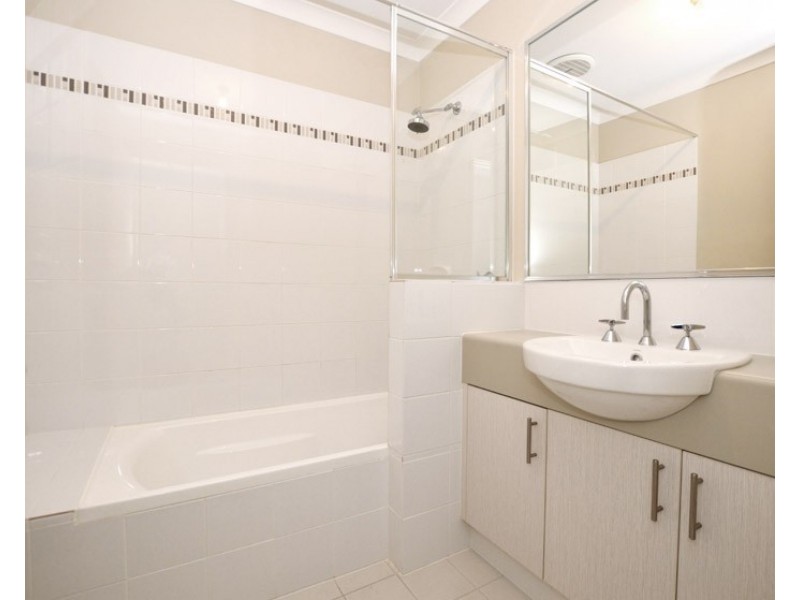 154 George Street, Queens Park WA 6107