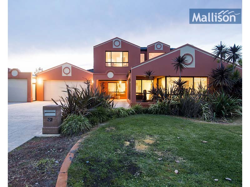 32 Burtonia Place, Canning Vale WA 6155