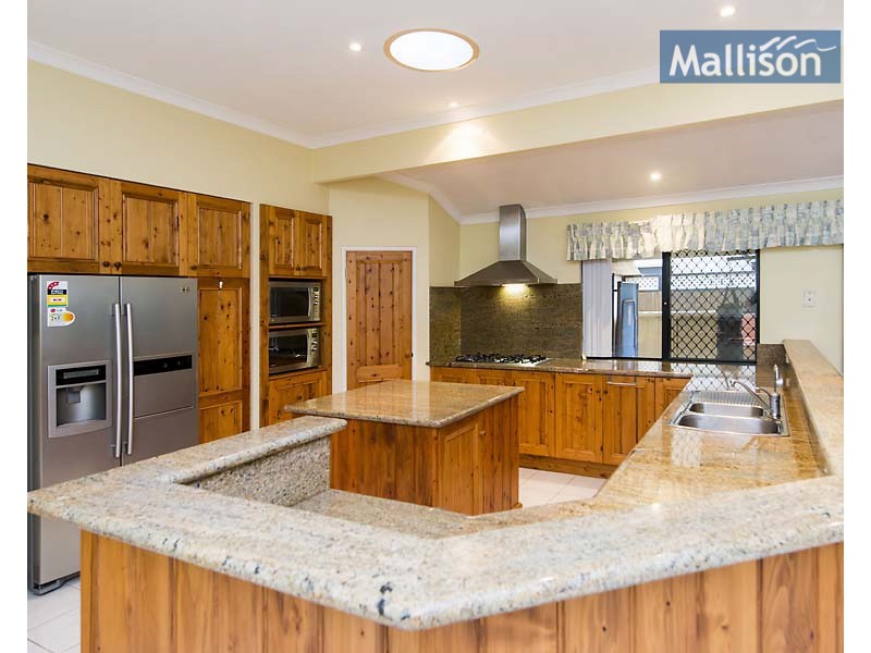 32 Burtonia Place, Canning Vale WA 6155